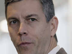 arne duncan, secretary of education nominee